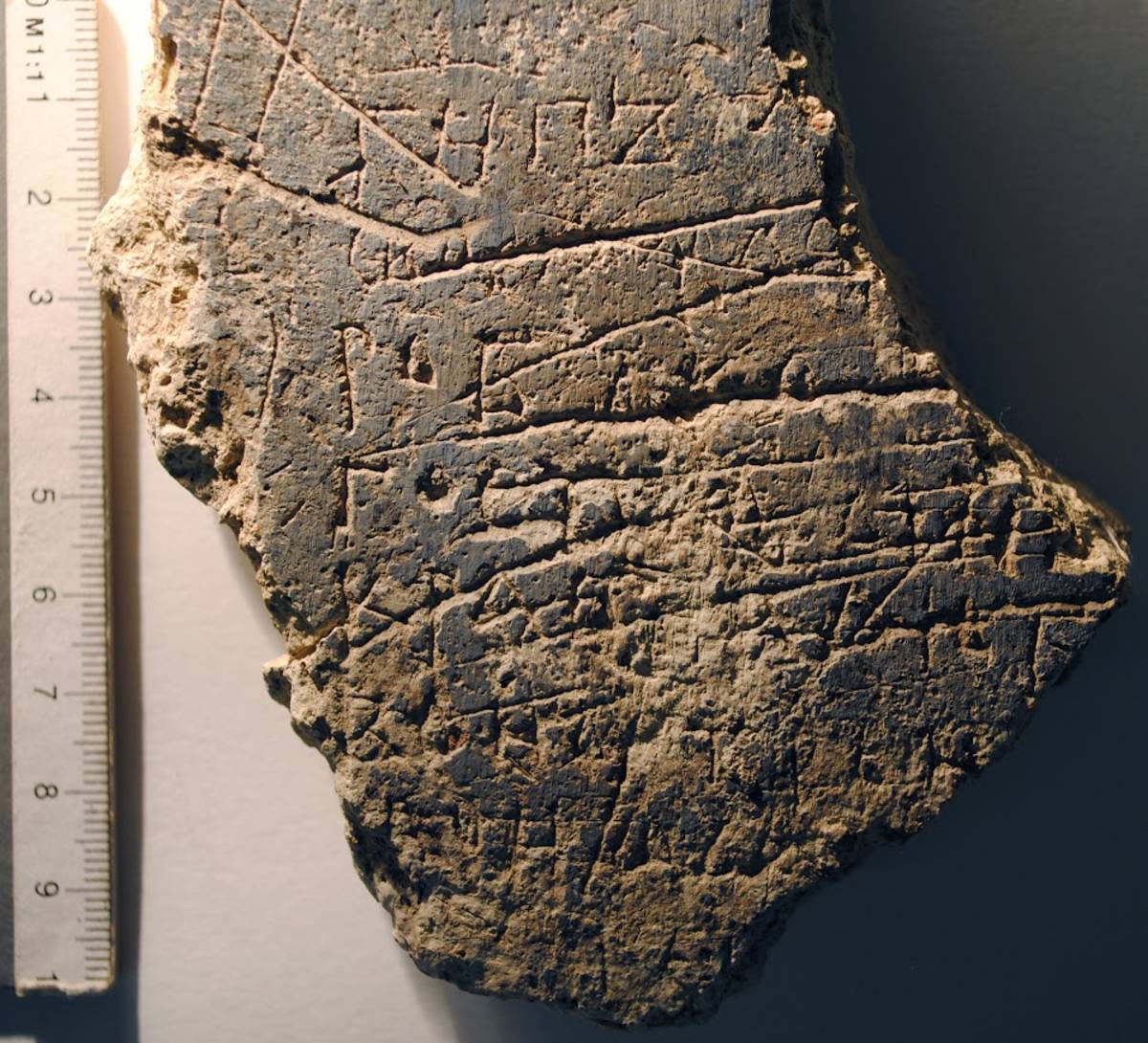 Взято из работы <a href="/epigraphy/bibliography/record/list#София Новгородская">София Новгородская</a>